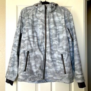 Women’s Free Country Grey Camo Jacket